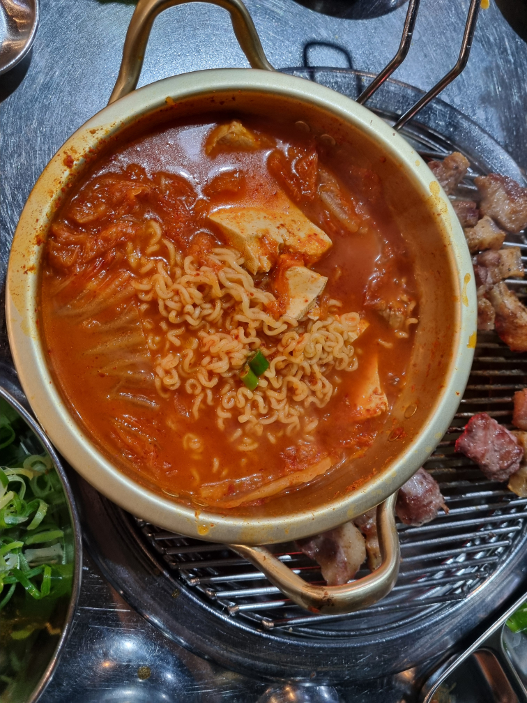 돈사빠 사진 8