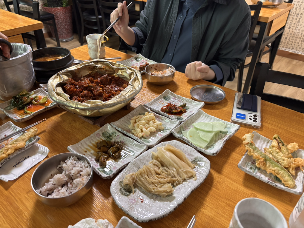 Jangwonyangjaegigalbijjim (장원양재기갈비찜) 3