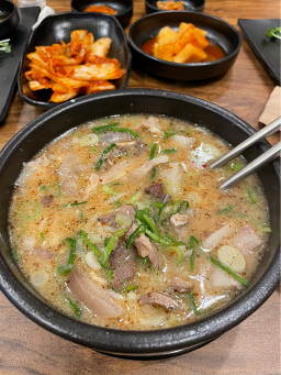 Damdolsundae (담돌순대) 1