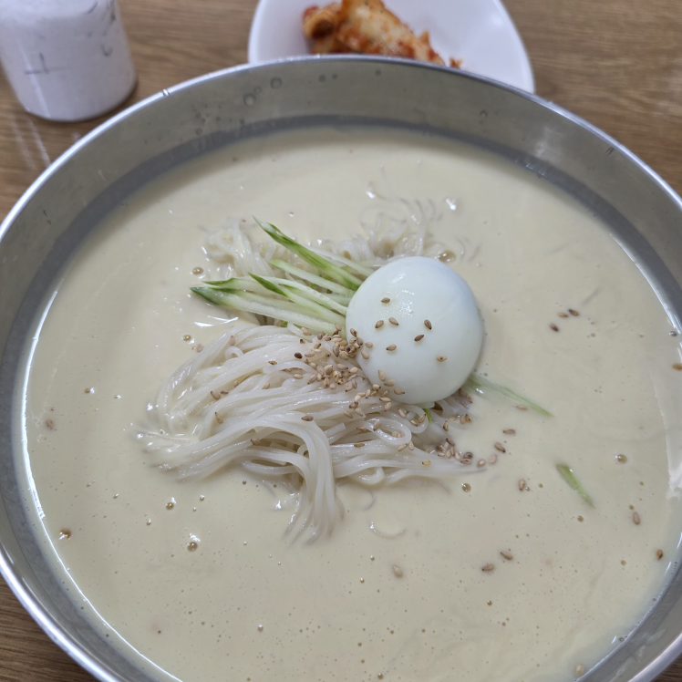 엄마손칼국수 2