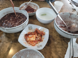 Choegojipkalguksu (최고집칼국수) 2