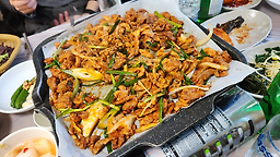 Hyeondaegadeun (현대가든) 3