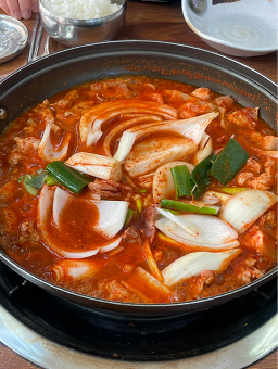 Dungjisikdang 4