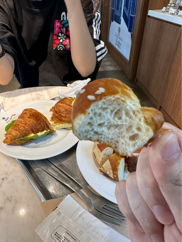 싸일러 청담점 사진 2