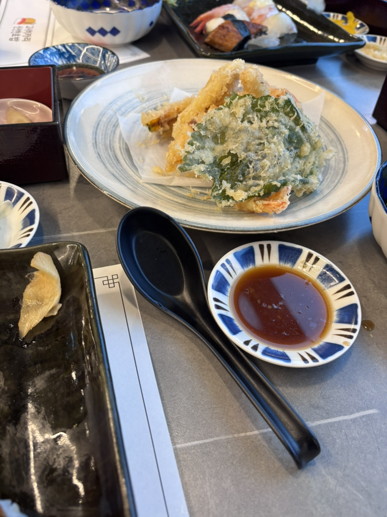 Gosihikari sinseonhan chobap (고시히카리 신선한 초밥) 2