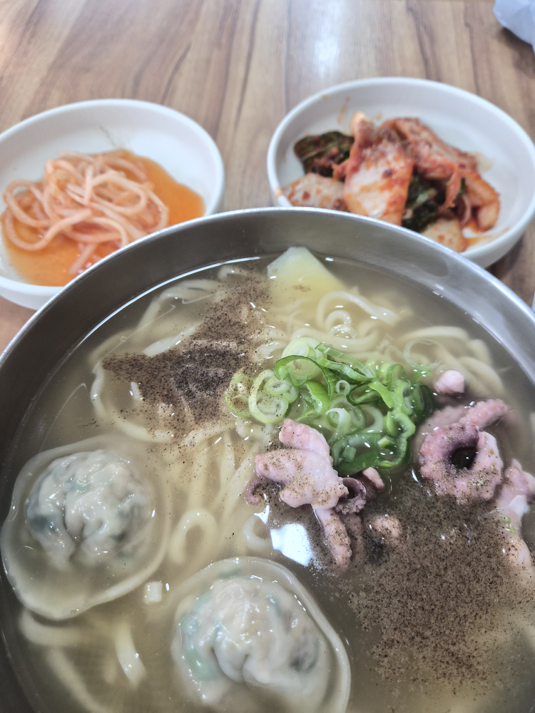 성북동칼국수 1