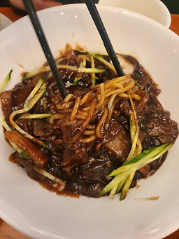 린찐 사진