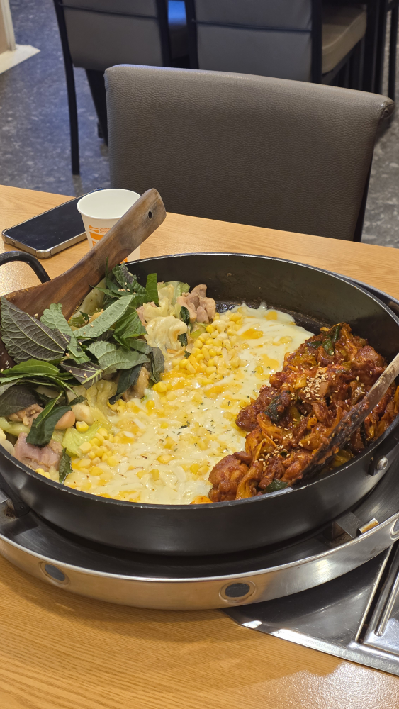 유가네닭갈비 4