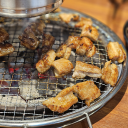 Hadaeseungdamyanggalbijeonpojeom (하대승담양갈비전포점) 1