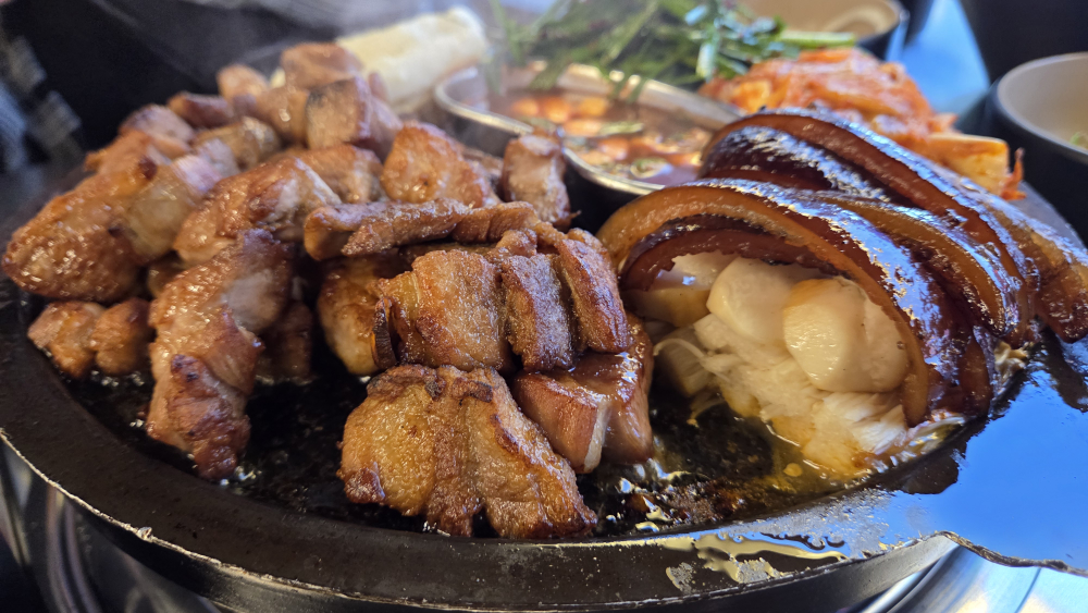 돼봉삼겹살 수원역점 사진 3