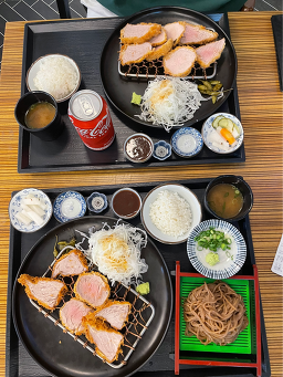 Gwanghwamunkacheu (광화문카츠) 1