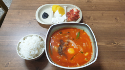 청룡각