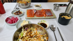 Deoksangadeun (덕산가든) 2