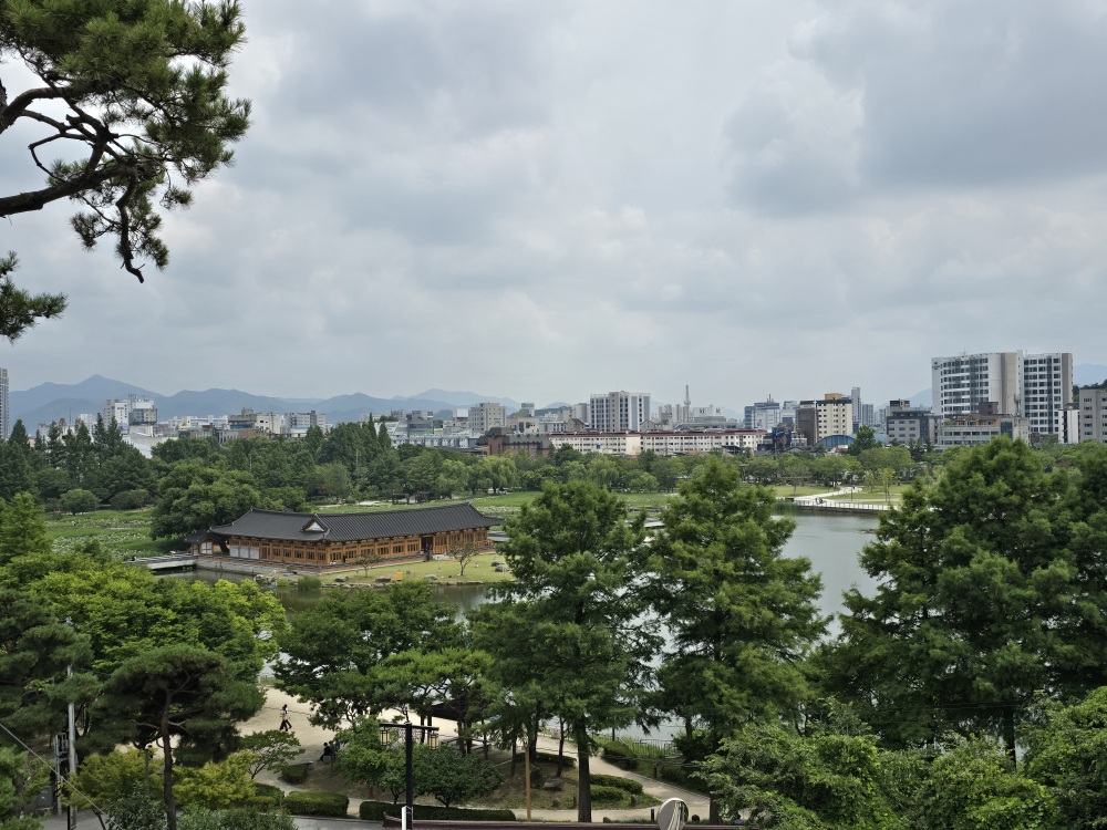 덕진헌 2