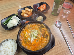 Bokhuihaejangguk (복희해장국) 1