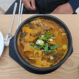 Nurimaeulgamjatang (누리마을감자탕) 1