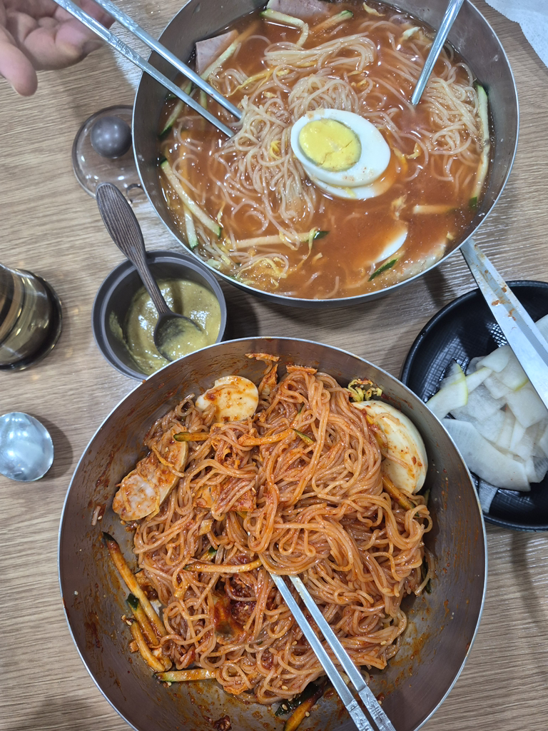 Gayamilmyeonhaejangguk (가야밀면해장국) 1