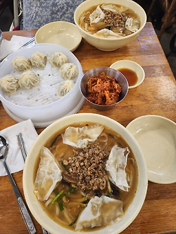 명동교자 분점 사진 3