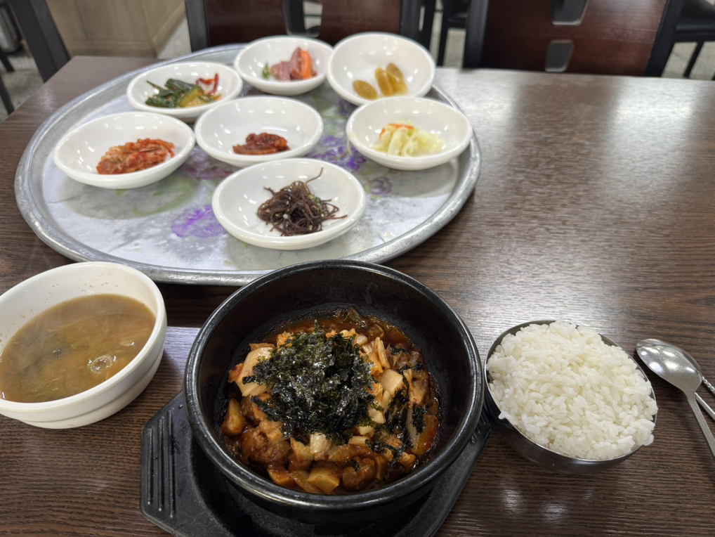 Daegyosikdang (대교식당) 1