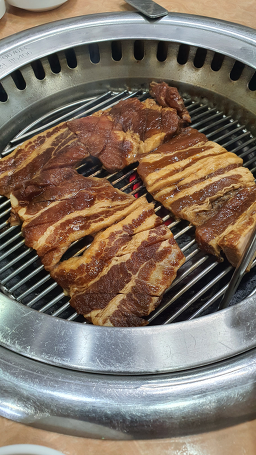 Jaerimsutbulgalbi (재림숯불갈비) 2