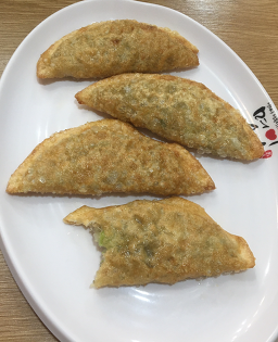 Myeonginmandunamtaeryeongyeokjeom (명인만두남태령역점) 2