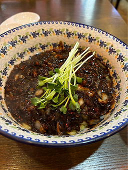 Dongnejjamppong (동네짬뽕) 1