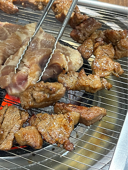 Chamsutgalbihwarochon (참숯갈비화로촌) 2