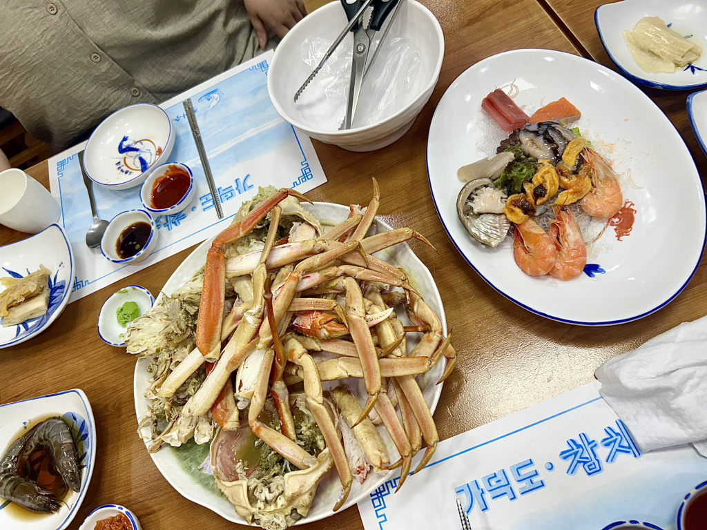 Gadeokdo (가덕도) 2