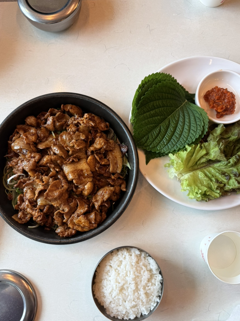 Donghadwaejibulbaek 4