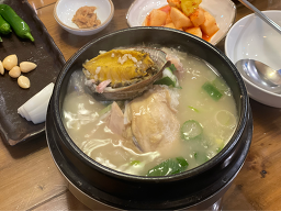 Dongbaeksamgyetang 4