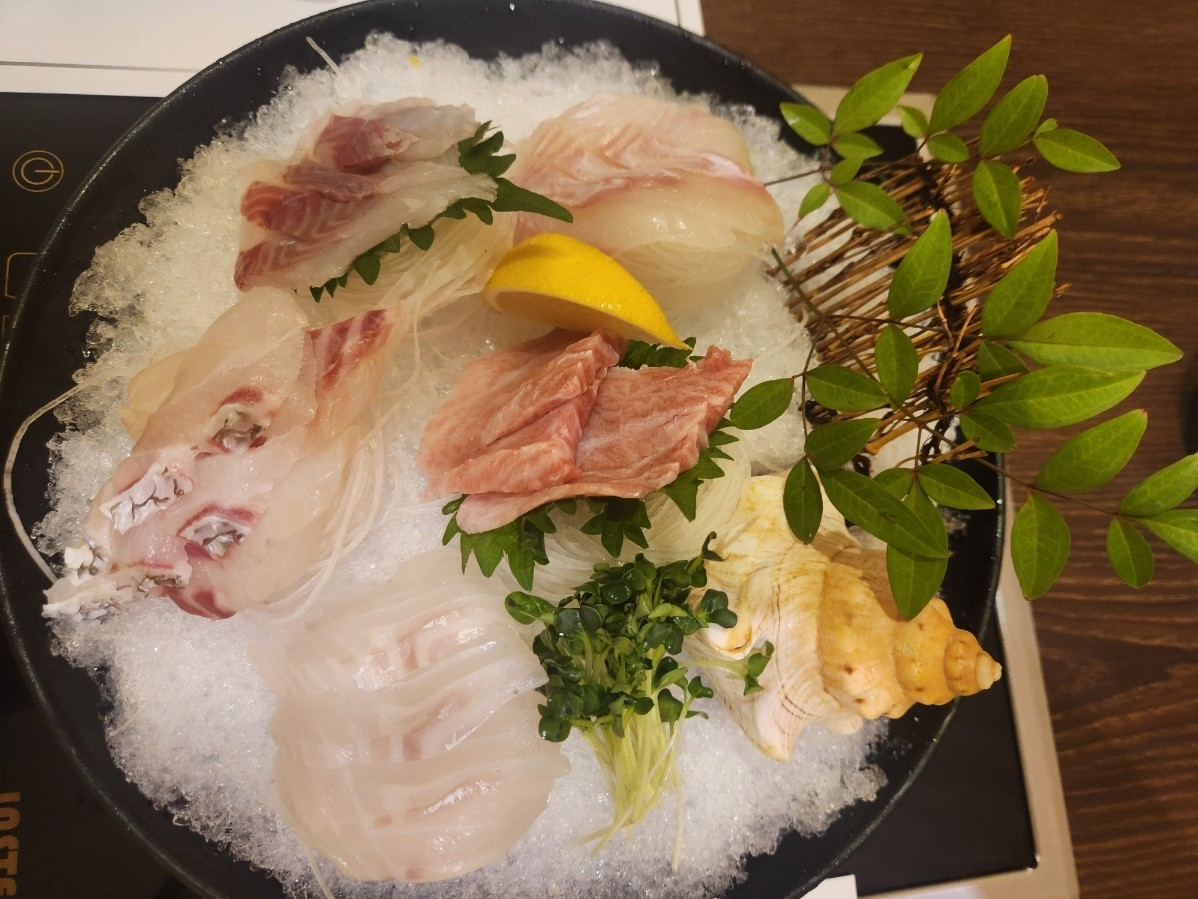 Cheonsangilsik (천상일식) 1
