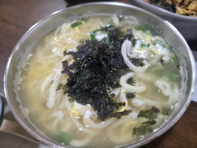 손칼국수잘하는집 대표 사진