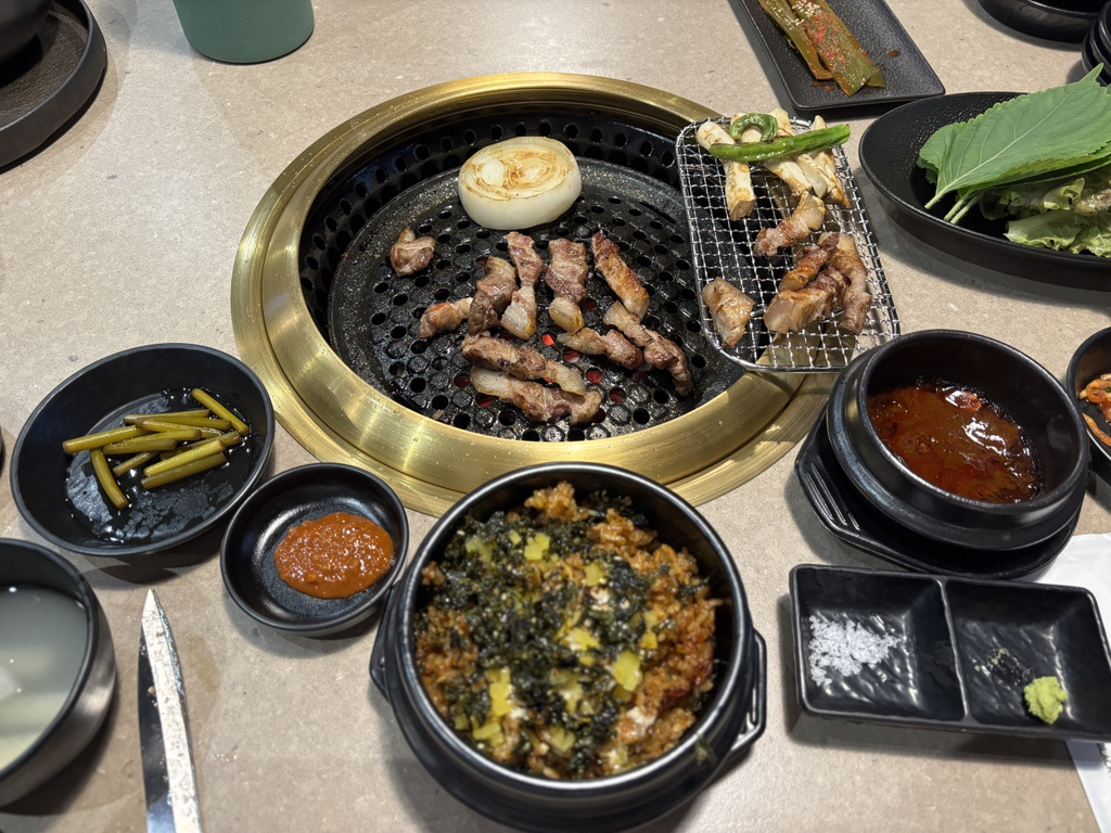 코시롱 애월흑돼지 사진 3