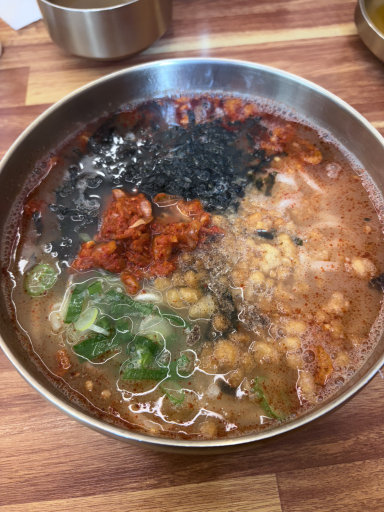 Jeilkalguksu (제일칼국수) 2