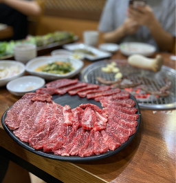 Ujanggunsikyuksikdang (우장군식육식당) 1