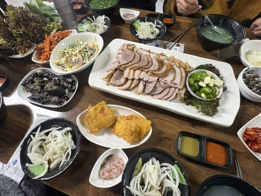 연산순수장족발 1