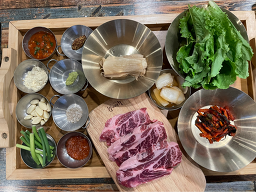 Noryangjinsaenggogi (노량진생고기) 1