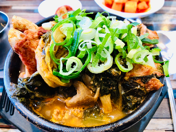 Gamasot (가마솥) 3