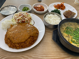 Munsamsungamasotchueotang (문삼순가마솥추어탕) 1