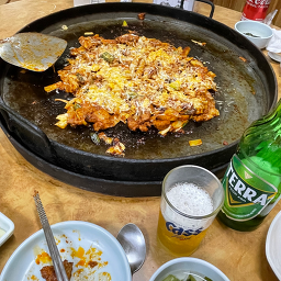 Bujadakgalbi (부자닭갈비) 1