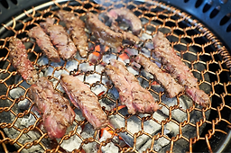 Hanuyeon (한우연) 2