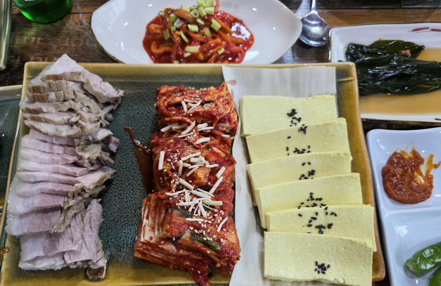 Danpungdubu (단풍두부) 3