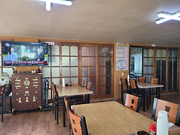 Jingukseolreongtang (진국설렁탕) 1