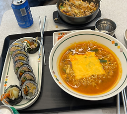 얌샘김밥 수원망포포레스퀘어점 사진 3