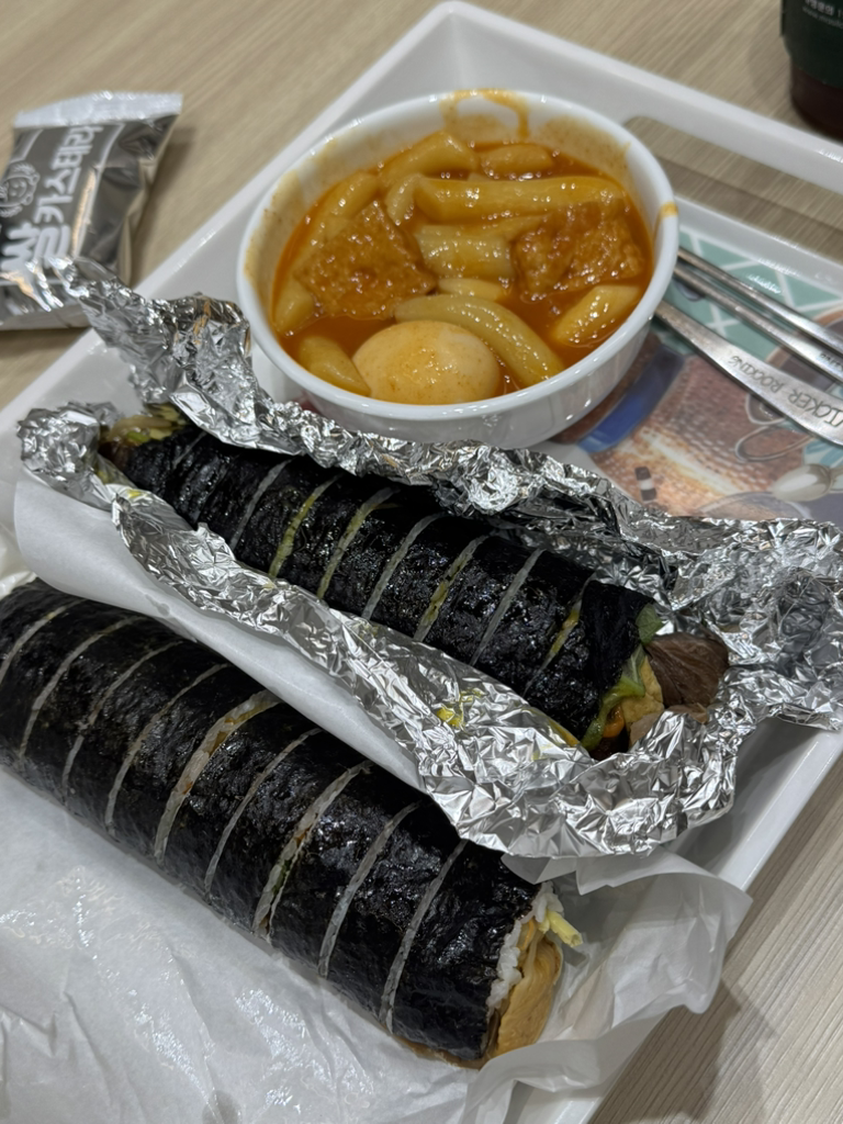 Jeonggimbap (정김밥) 1