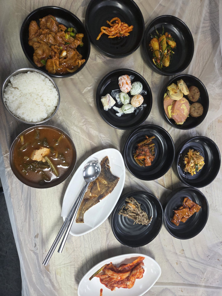 Haengbokhanbapsang 1