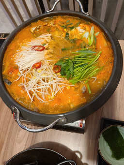 박성훈장 사진 2