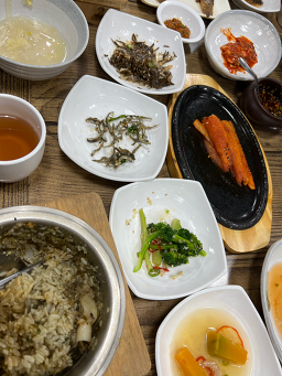 정실곤드레집 대표 사진