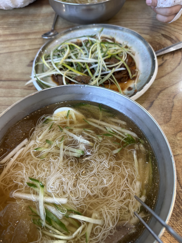 Neungsumyeonok (능수면옥) 1