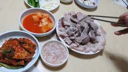 Donggokhalmaegukbap (동곡할매국밥) 3